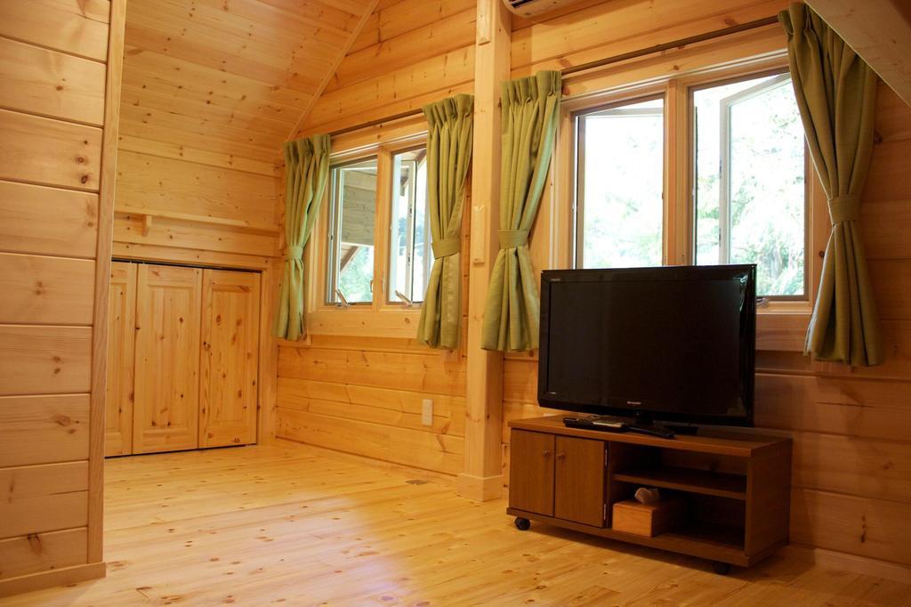 Hakubagoryu Pension&Logcottage Arumu Exterior foto
